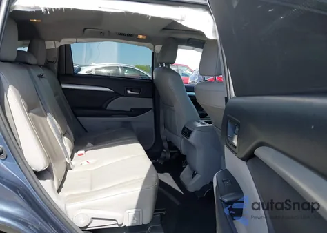 2015 Toyota Highlander Xle V6 z USA, uszkodzony, nr VIN 5TDKKRFH0FS109892